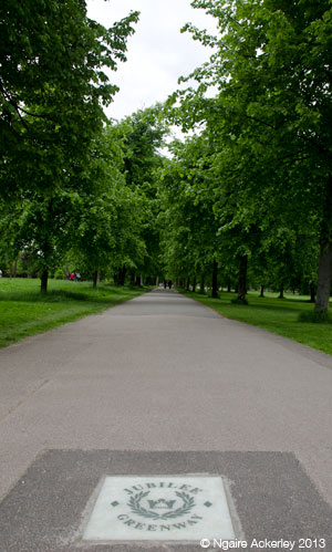 Jubliee Greenway, Kensington Gardens. Copyright Ngaire Ackerley, 2013.