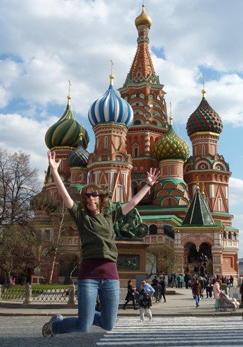 Ngaire outside Saint Basil's Cathedral