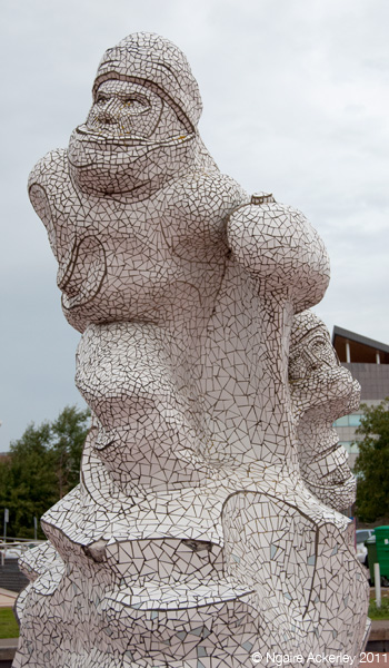 Art statues in Cardiff, Wales