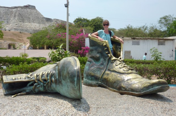 Me in the 'Old Boots' Sculpture, Cartagena