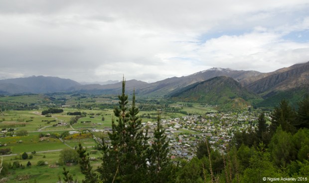 View over Arrowtown from Tobin's Track