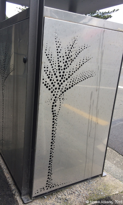 Rubbish bin art, Wellington